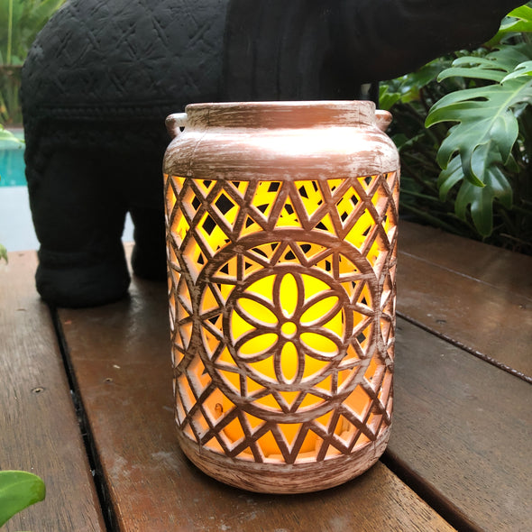 candle lantern
