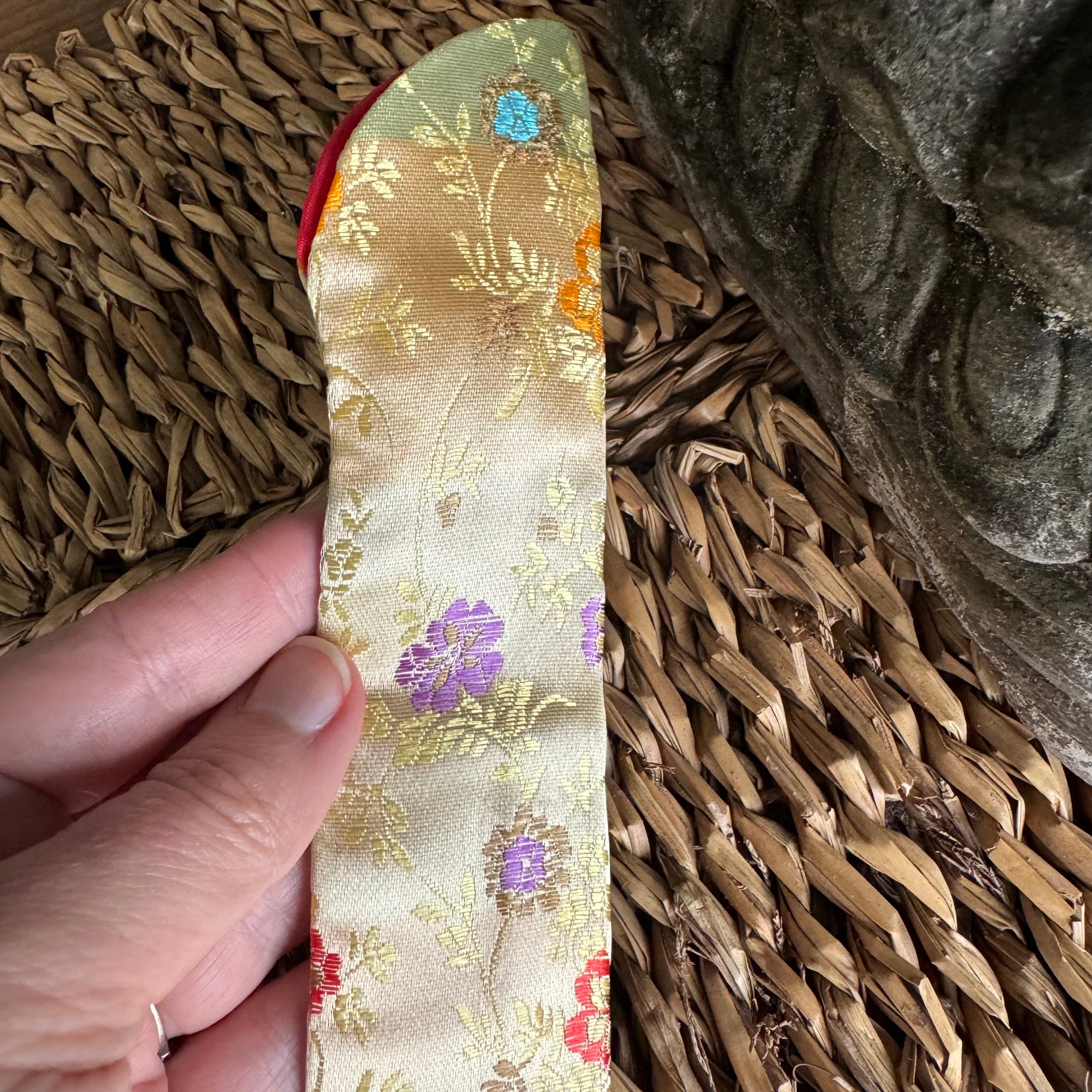 Chinese silk hand fan bags