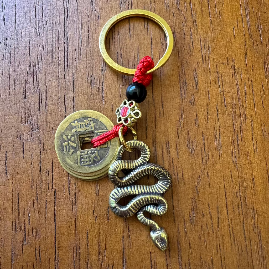 Chinese snake keyring 1