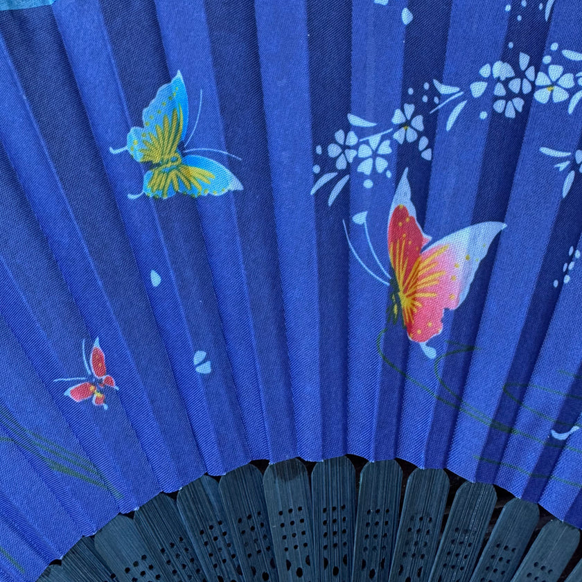 silk hand fan