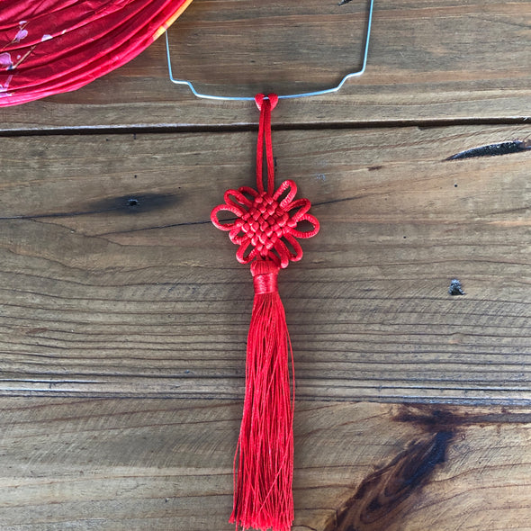 Red knot chinese lantern