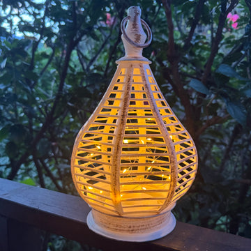 battery operated lantern