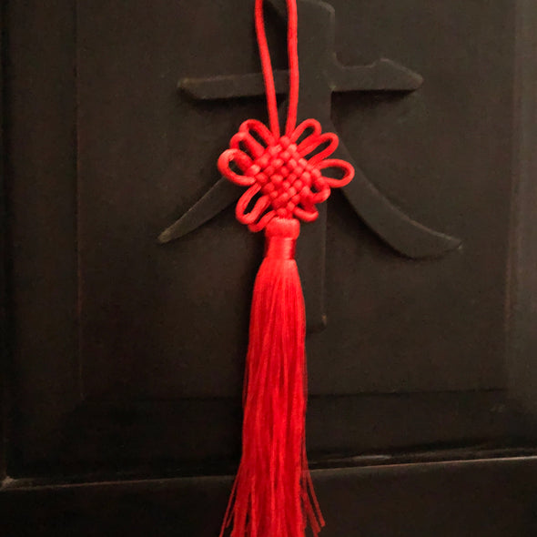 Chinese red tassel tail