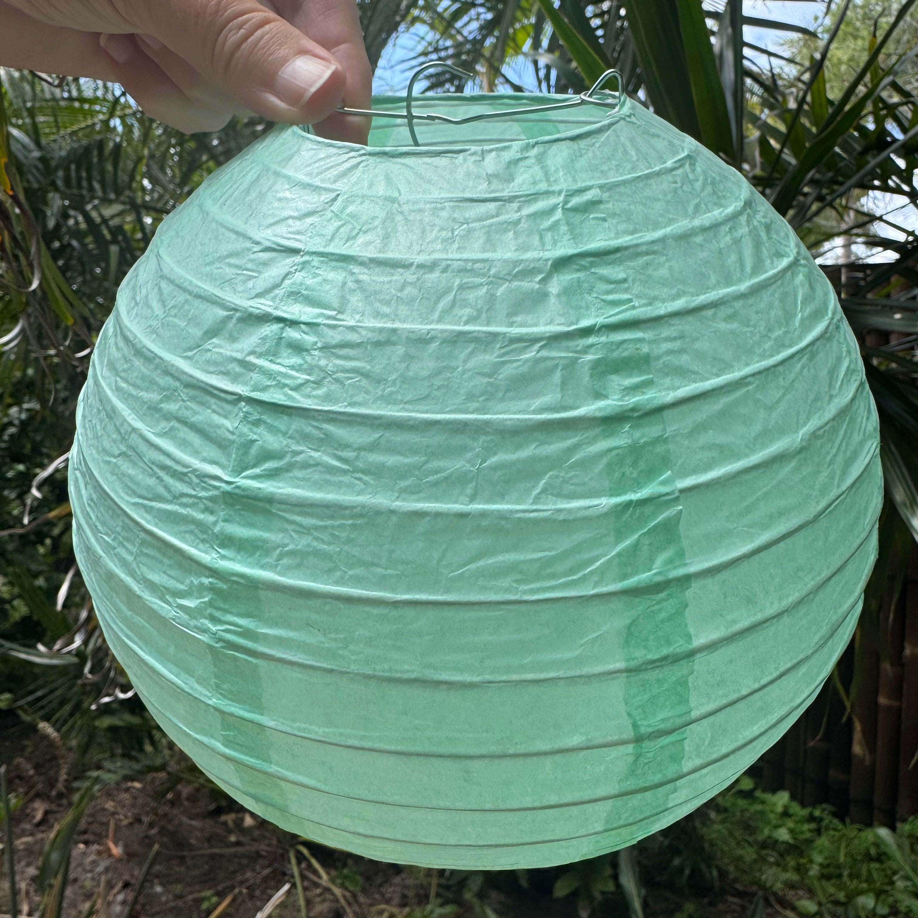 20cm light green paper lantern