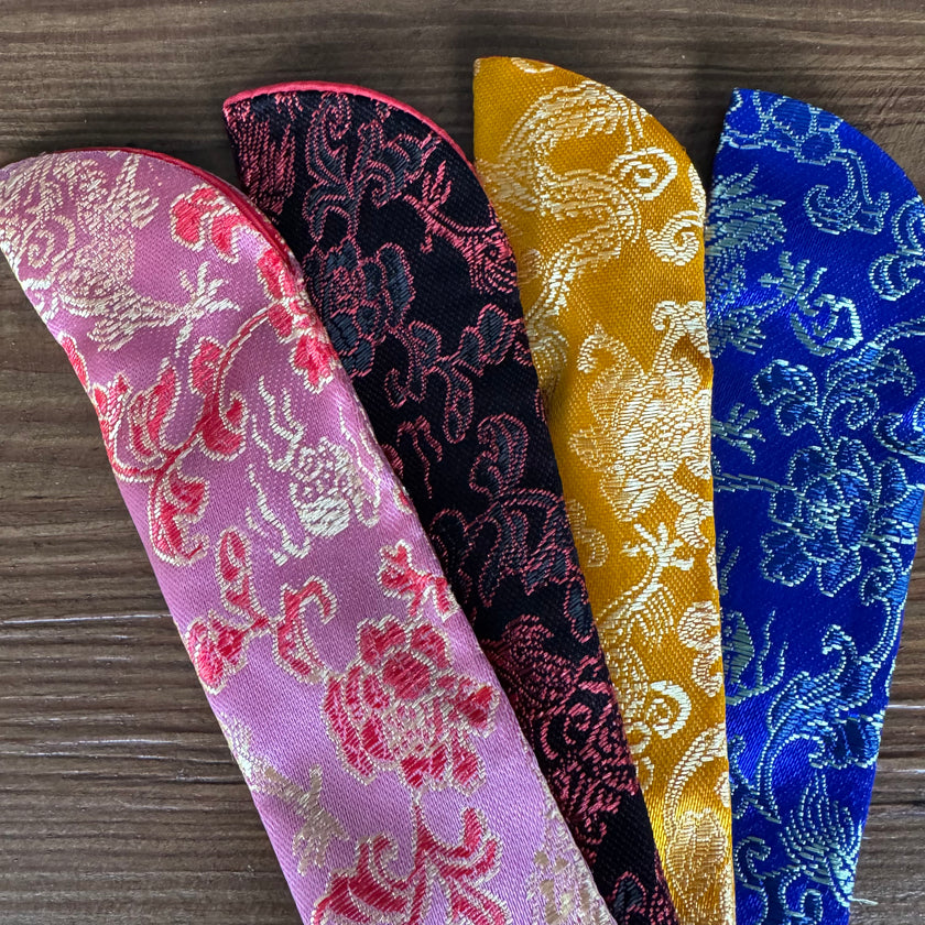 Chinese silk hand fan sleeves