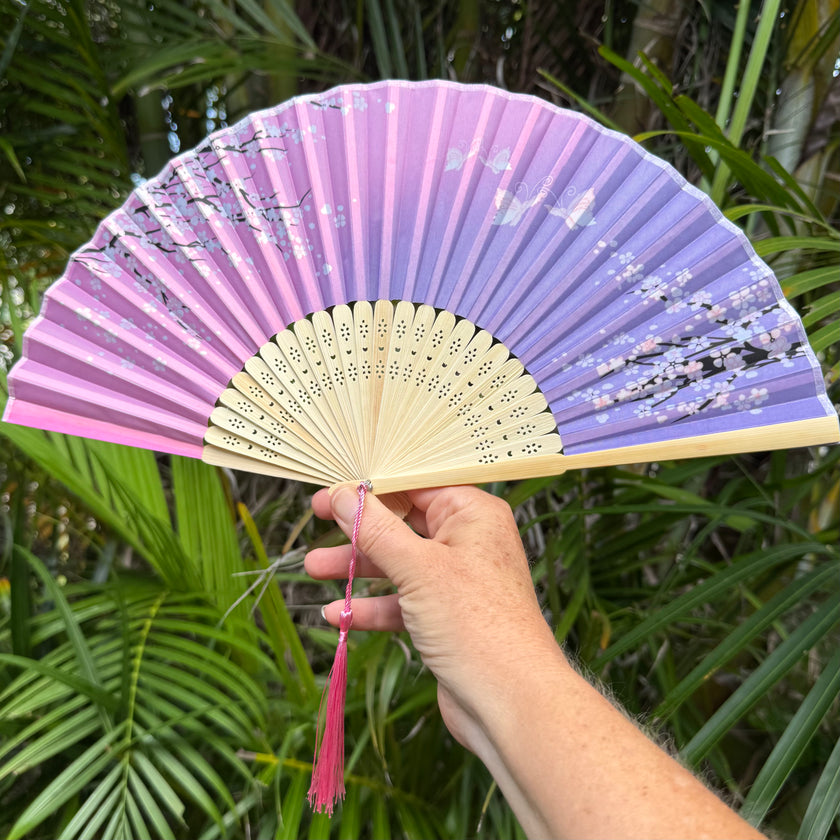 silk hand fan