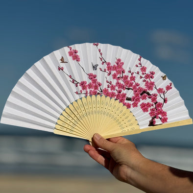 paper hand fan