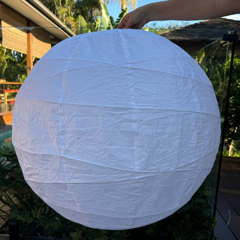 irreglar ribbed paper lantern 