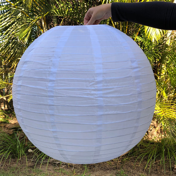 white nylon lantern