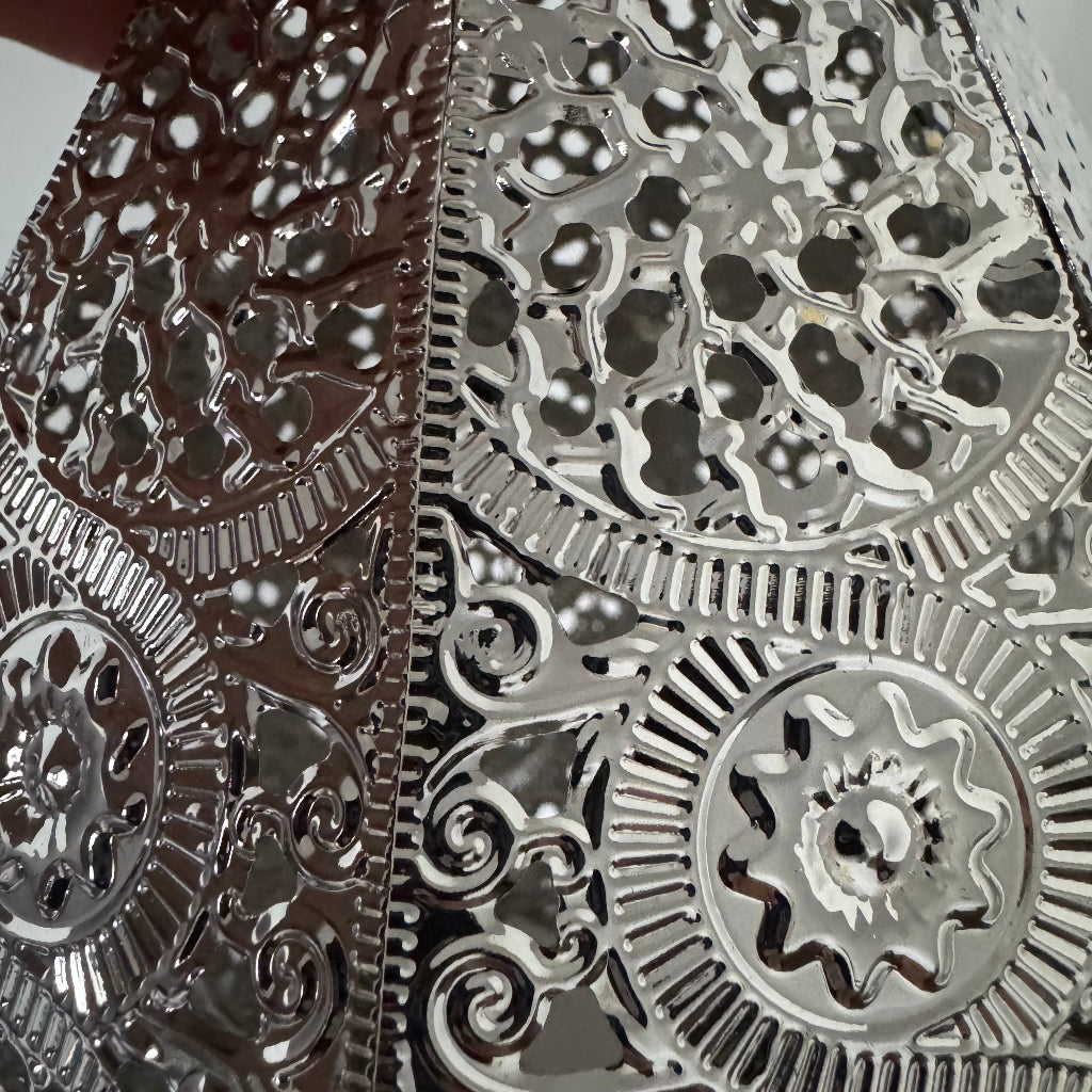 silver lantern 2